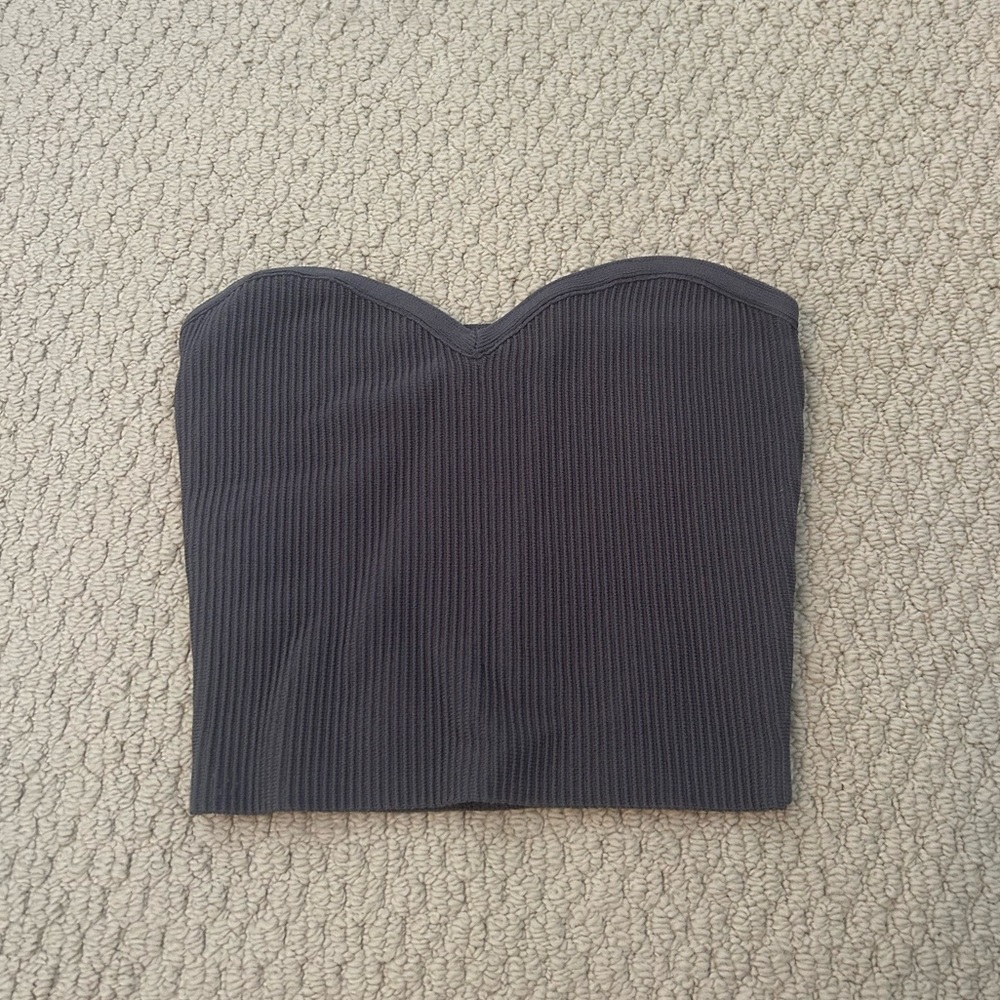 Aritzia Sculpt Knit Top in Gray